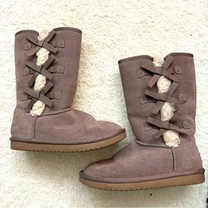 Koolaburra UGG Girls Size 4 Boots Victoria Tall Taupe Snow Boots 1020171